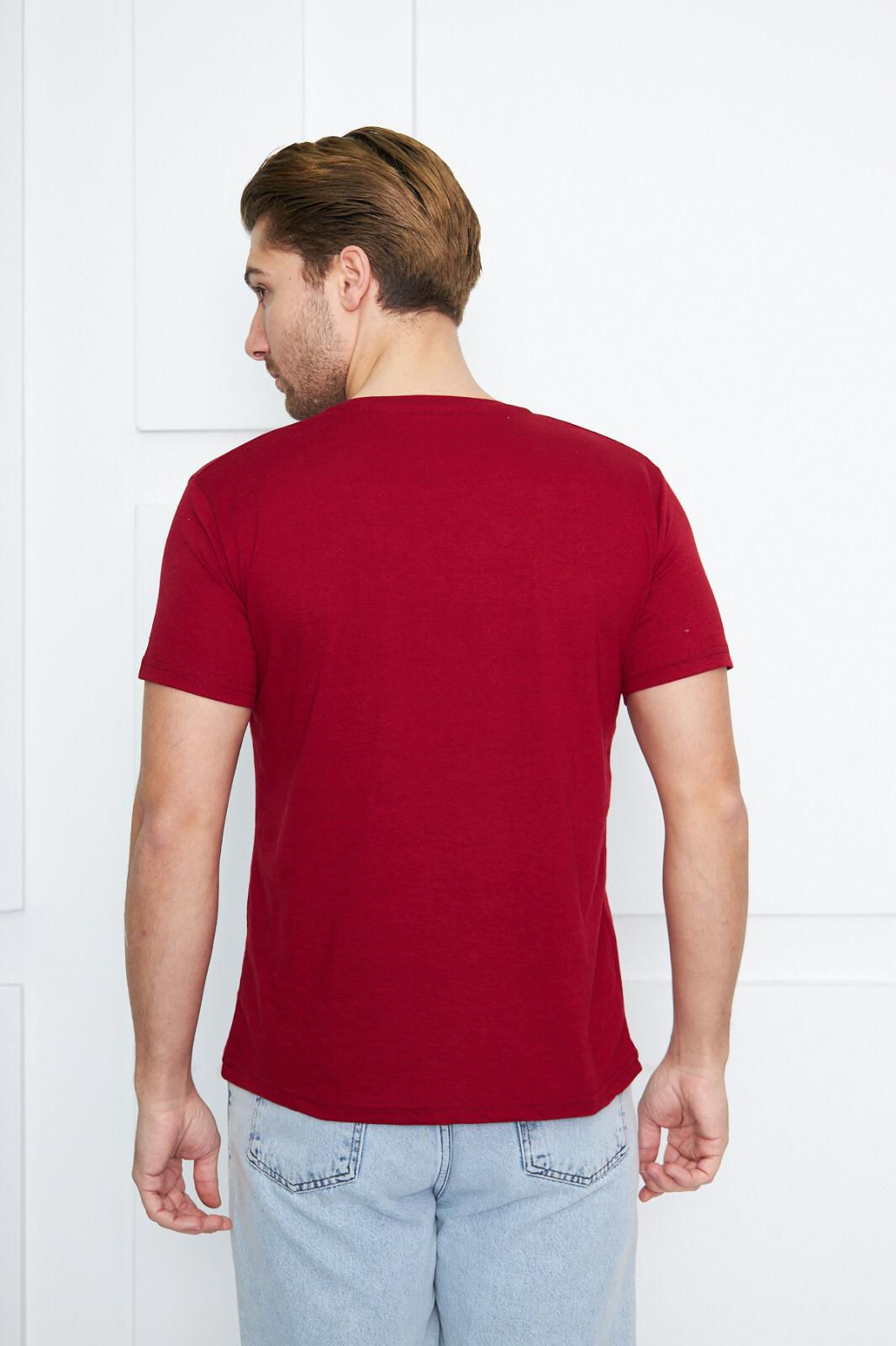 136%20Bordo%20T-Shirt